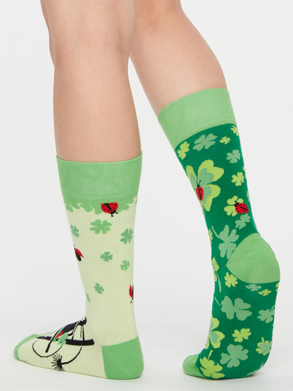 regular-socks-four-leaf-clover-for-luck-02-ba/baf55b5caba633477ee9fe6ed0e7686000db0f35