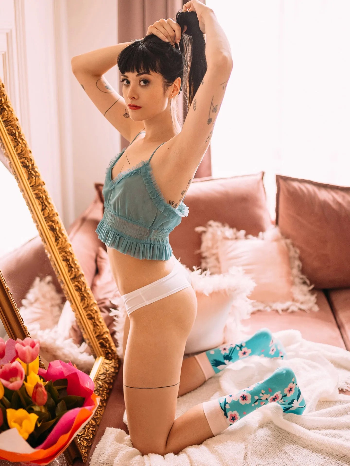 regular-socks-sakura-heron-05/054e1aeb0ac20b56bb66847863c1588c8e8d0a67