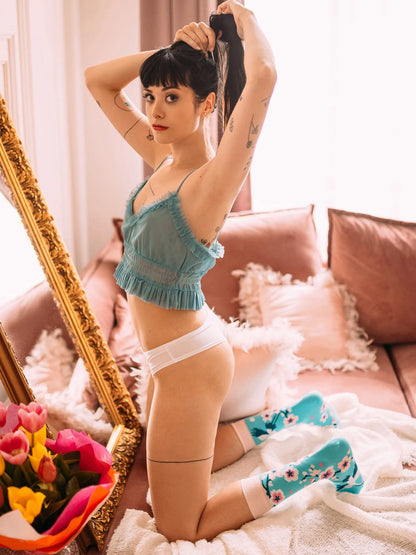 regular-socks-sakura-heron-05/054e1aeb0ac20b56bb66847863c1588c8e8d0a67