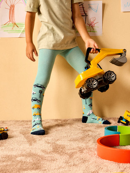 kids-tights-car-traffic-00/0041f180b60d04543dda76f77716c80accc5a256