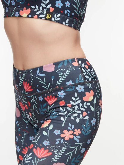 gym-leggings-garden-flowers-b6/b645b55e78a8cf9707c51fbd4dbce33abf114f7b