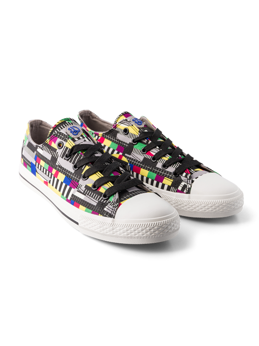 canvas-shoes-test-card-ab/abd7e3b95be8a53f9d7e18e5c618edddfbb16a30