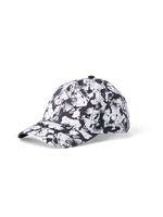 Cap Black & White Stains