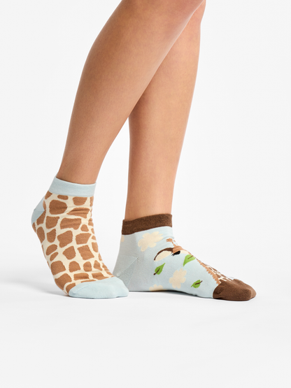 ankle-socks-cute-giraffe-02-79/79de4665ba4b5142d2b159f88d355f91728ba7a7