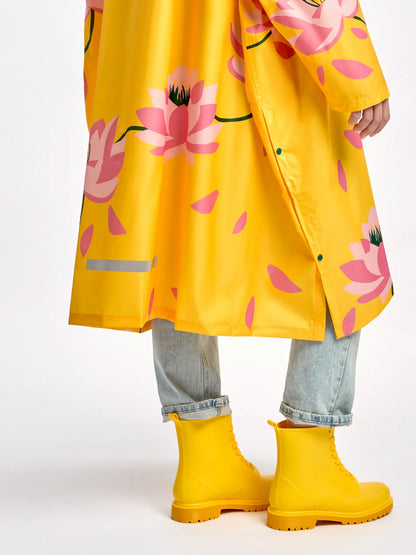 raincoat-spring-waterlillies-b2/b2c45704a2c89fee1869cf41b64e99a05b23a7c7