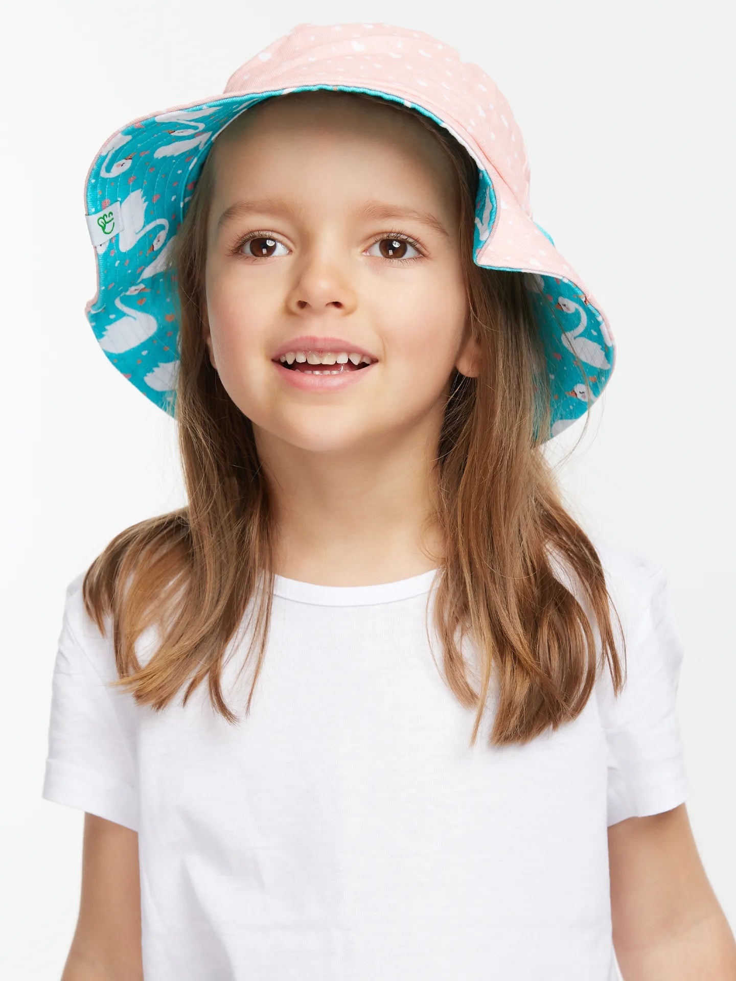 kids-bucket-hat-lovely-swan-e4/e4c282424cd6f92ddf3b84b5d9a36dfa9d322ec1