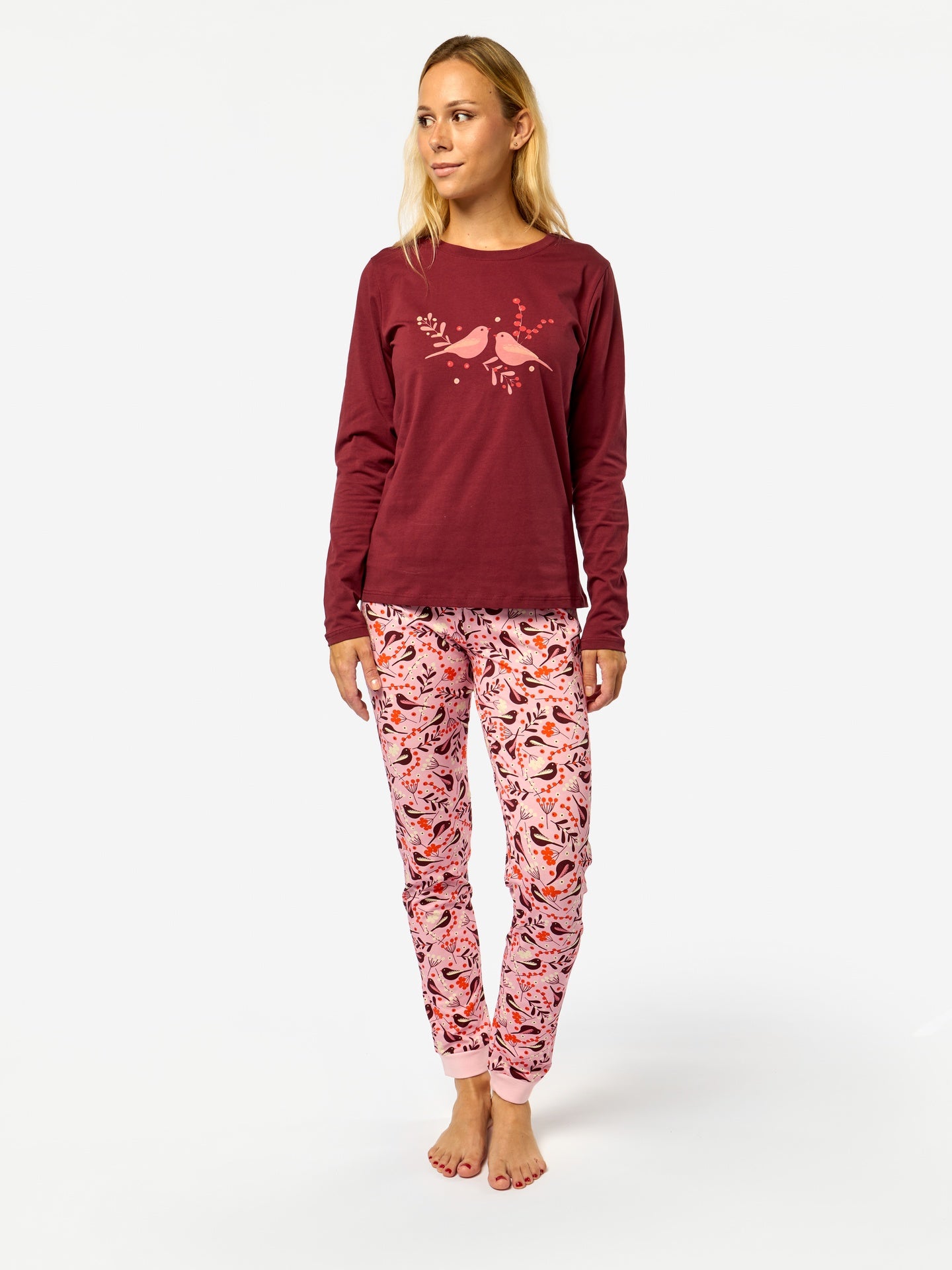 womens-pyjamas-birds-berries-63/6348447dc3aefc689e53e1caecd57f007f240173