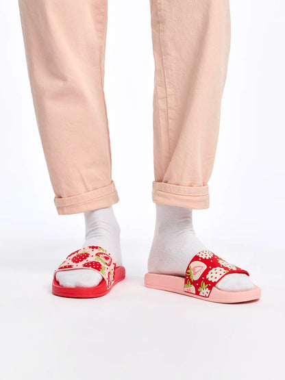 slides-sweet-strawberries-1-be/be1b49a2e821055fbd8c5ed9aa0deda3b7ff24a0