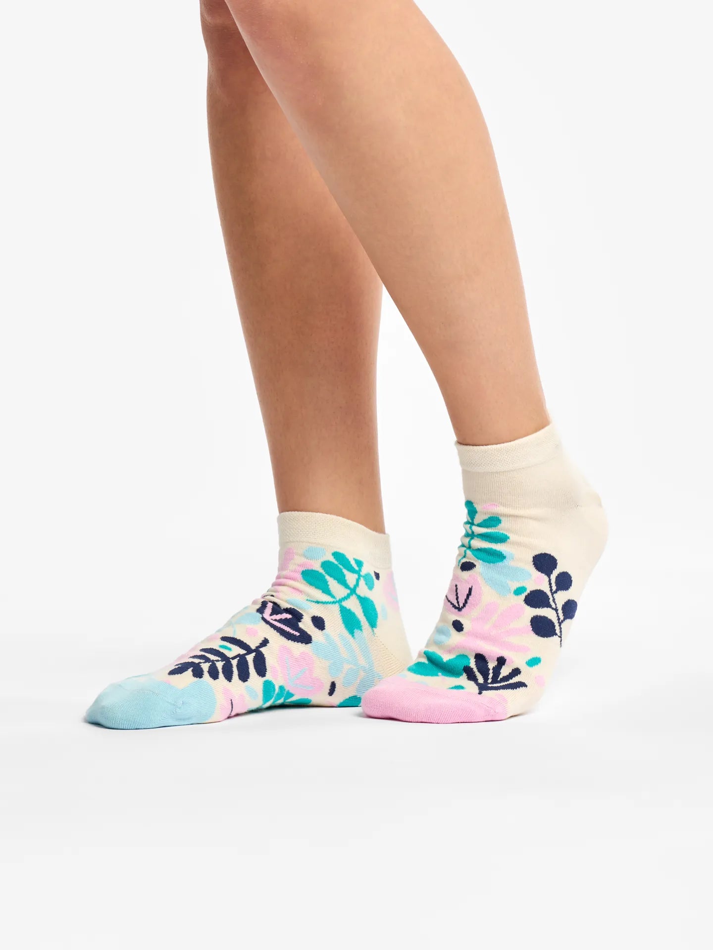 ankle-socks-turquoise-leaves-ea/eab24fd751ebd477351a3d103fee5c0c1109fc32