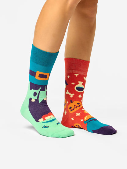 regular-socks-witch-ff/ff2d6362f415468d48f5e4a87f24727843bb9761