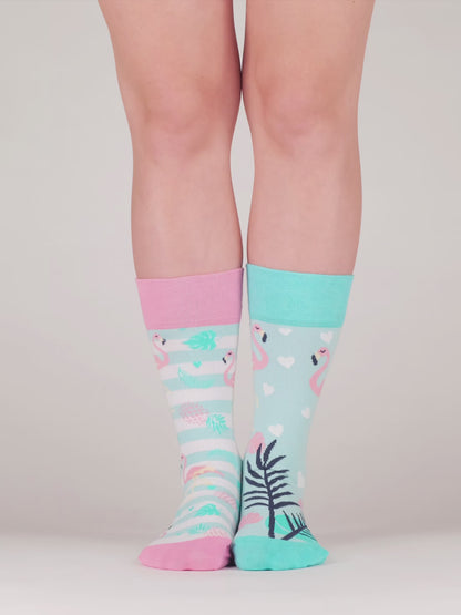 Regular Socks Love Flamingos